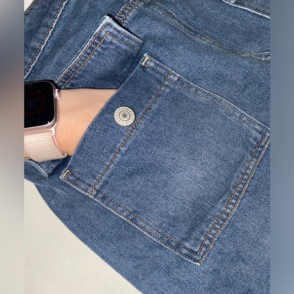 American Eagle Hi Rise Festival Mini Skirt Denim with Cargo Pockets Medium Wash - Picture 6 of 8